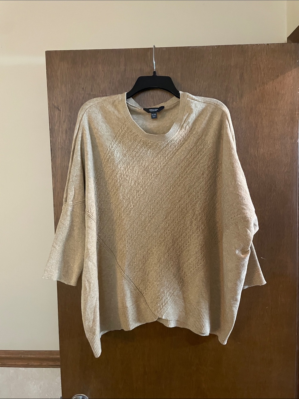 Simply Vera Vera Wang Beige Textured Crewneck Sweater